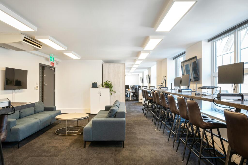 12-14BerrySt-19-2ndflr.jpg