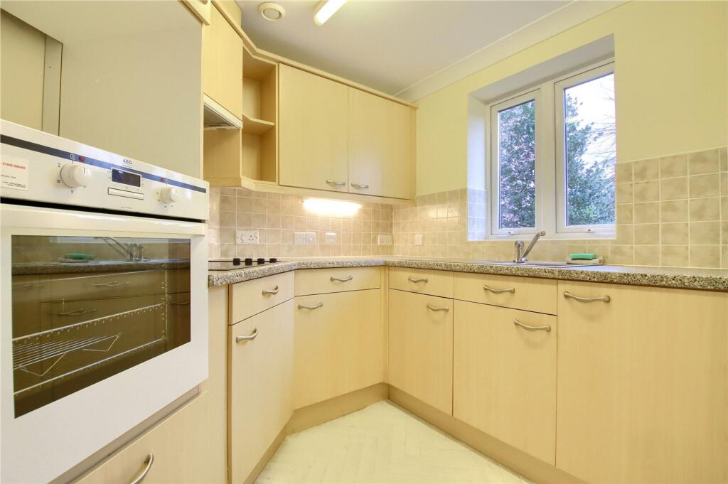 Apartment in Stockton-on-Tees - View 5