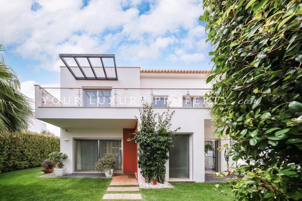 Main image of property: Algarve, Portimão