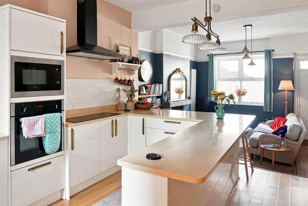 House in Bollington, Kerridge - View 3