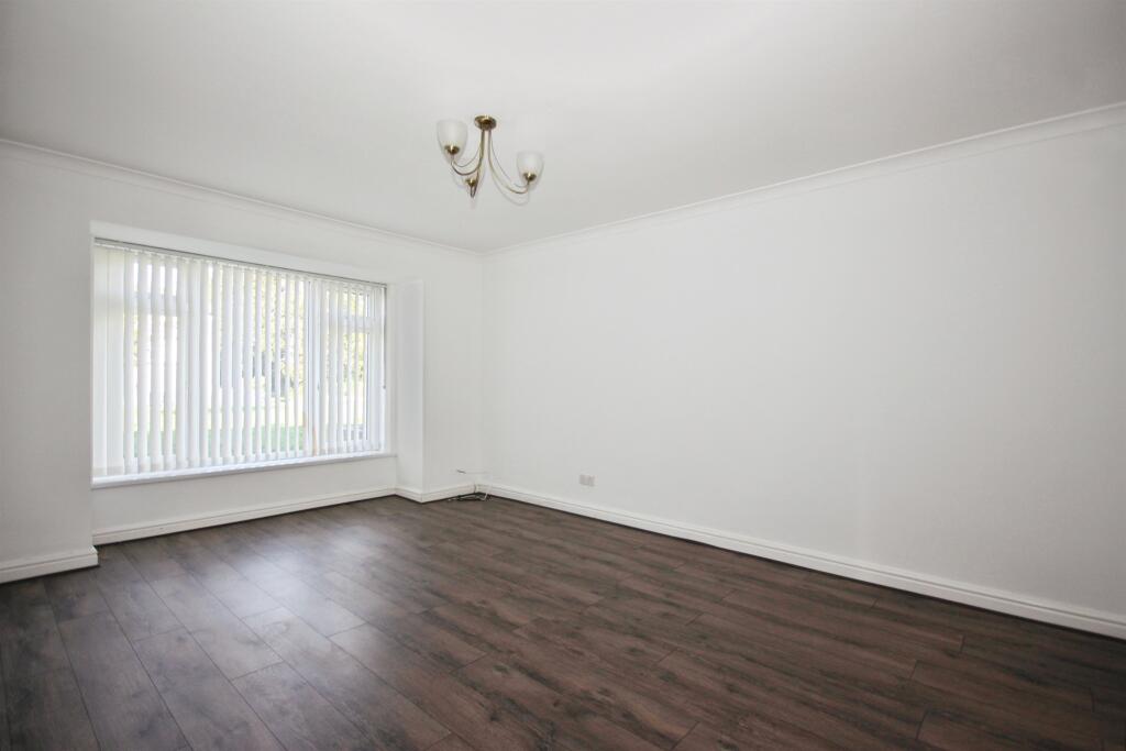 House in Warwick, Royal Leamington Spa - View 4