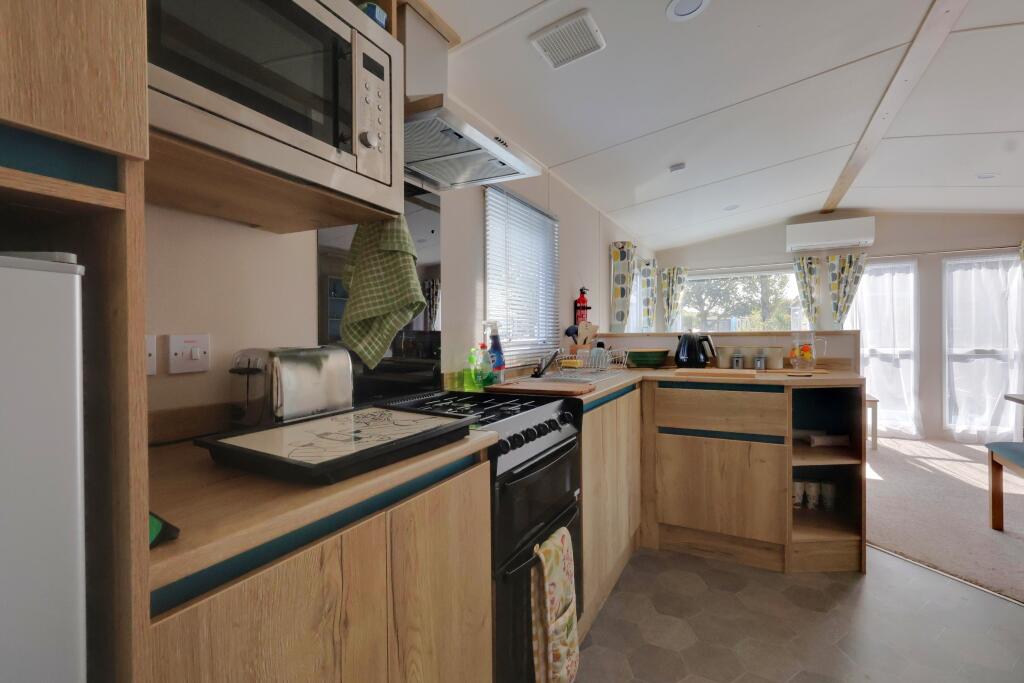 House in Havant, Fleet - View 5