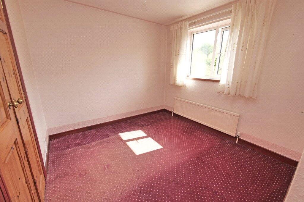 62 North Parade, Skipton, BD23 2SR - More