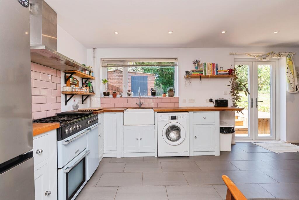 Brook lintons, Bristol, BS4 photo 4