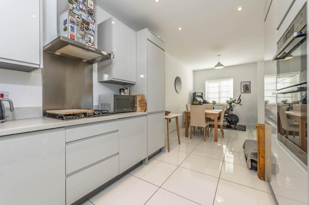 House in West Oxfordshire, Chipping Norton - More