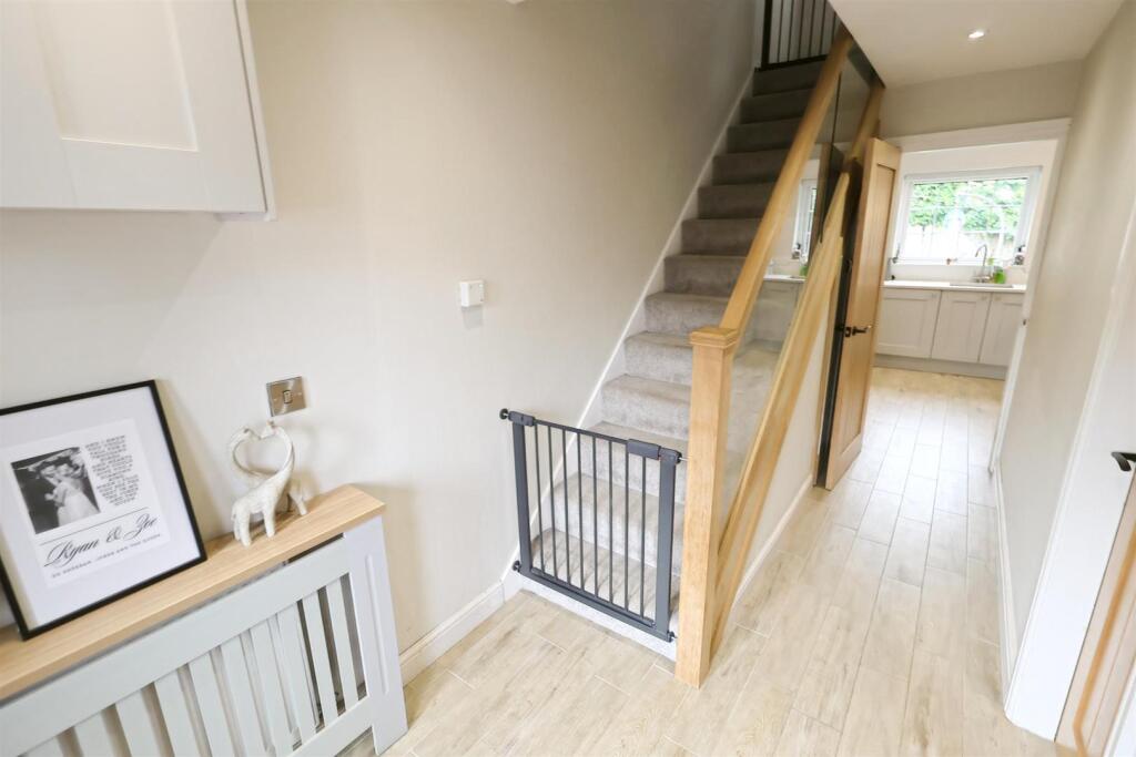 St James Court, Rhosddu Road, Wrexham - View 5