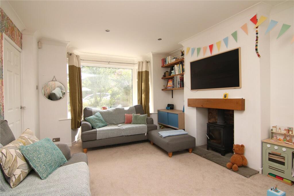 Clough Avenue, Steeton, BD20 photo 4