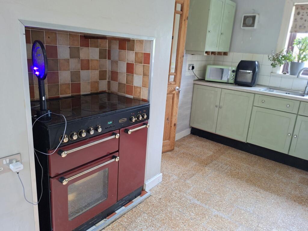 House in Shrewsbury, Llanfair Caereinion - View 4