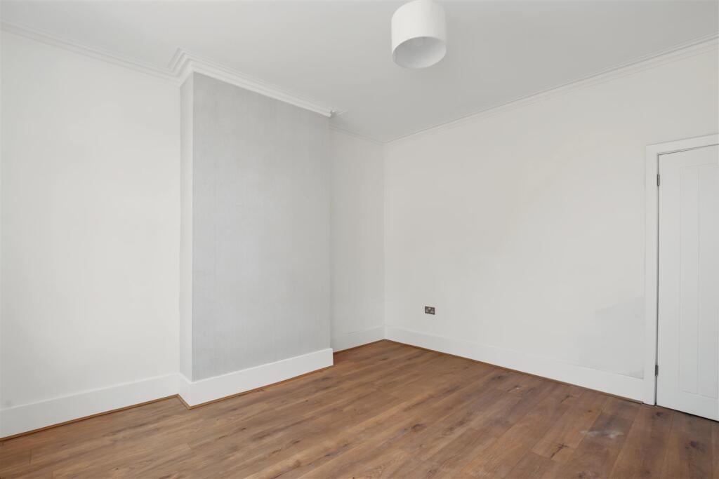 House in Nottingham, Long Eaton - View 5