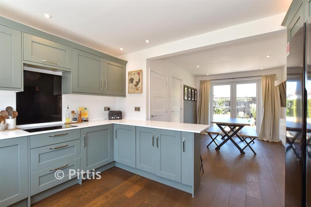 House in Ryde, Swanmore - View 4
