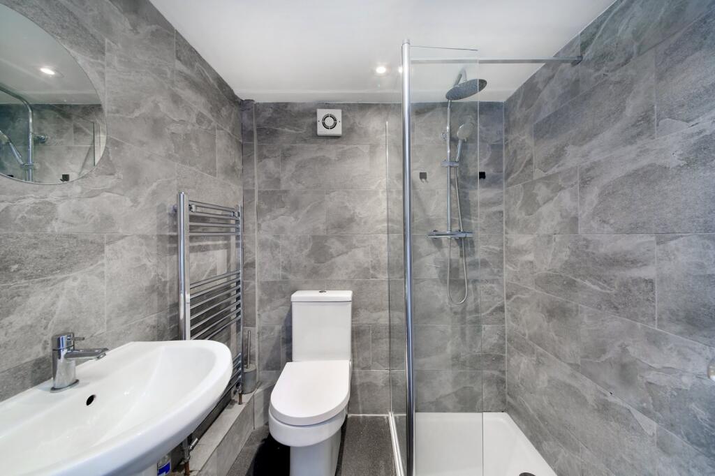 Main image of property: Lavender Hill, 
Clapham Junction, SW11