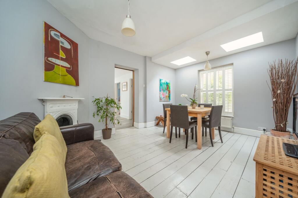 House in London - More