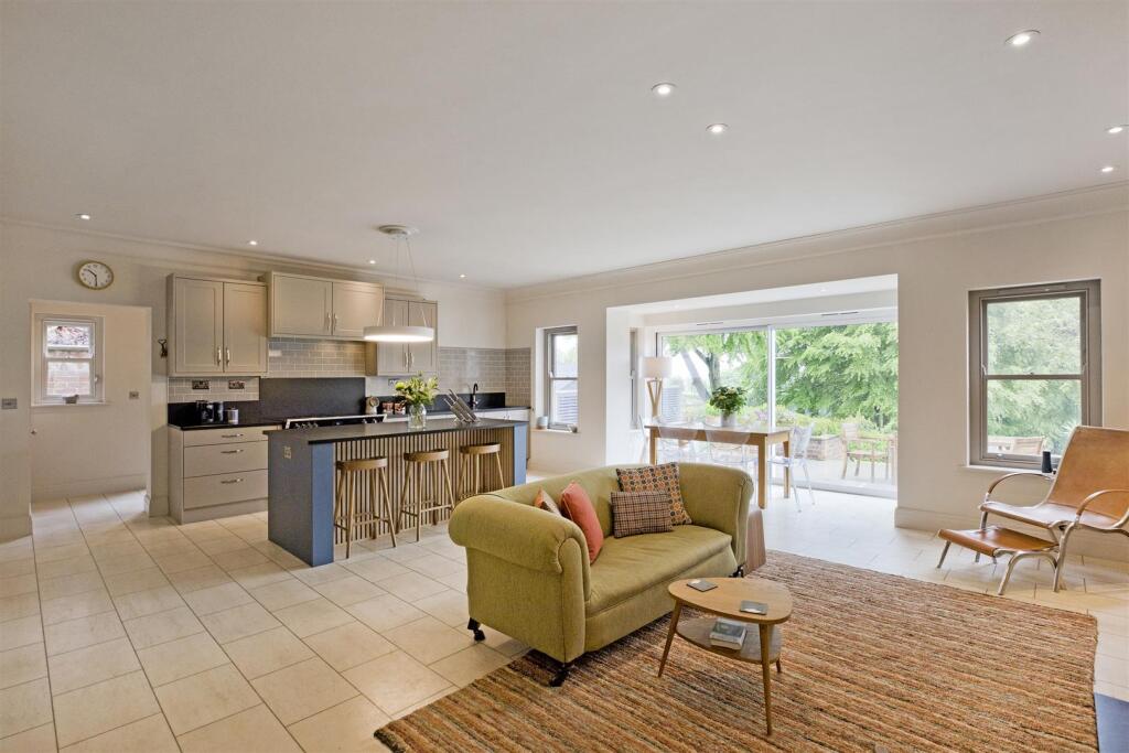 House in York, Marton cum Grafton - View 4