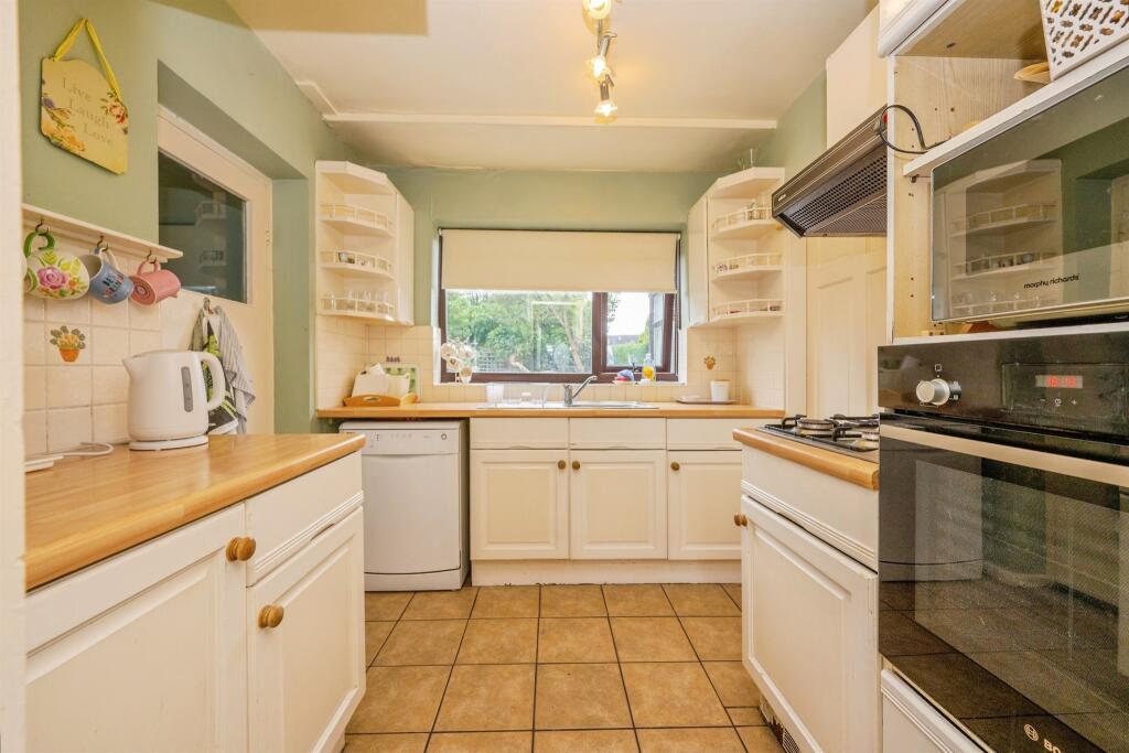 House in Walsall - View 3
