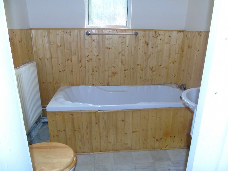 House in Mansfield, Nottinghamshire - More
