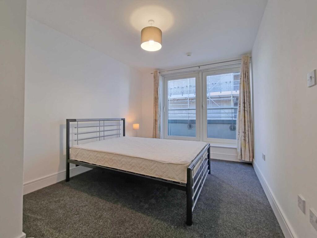 Apartment in Ipswich - More