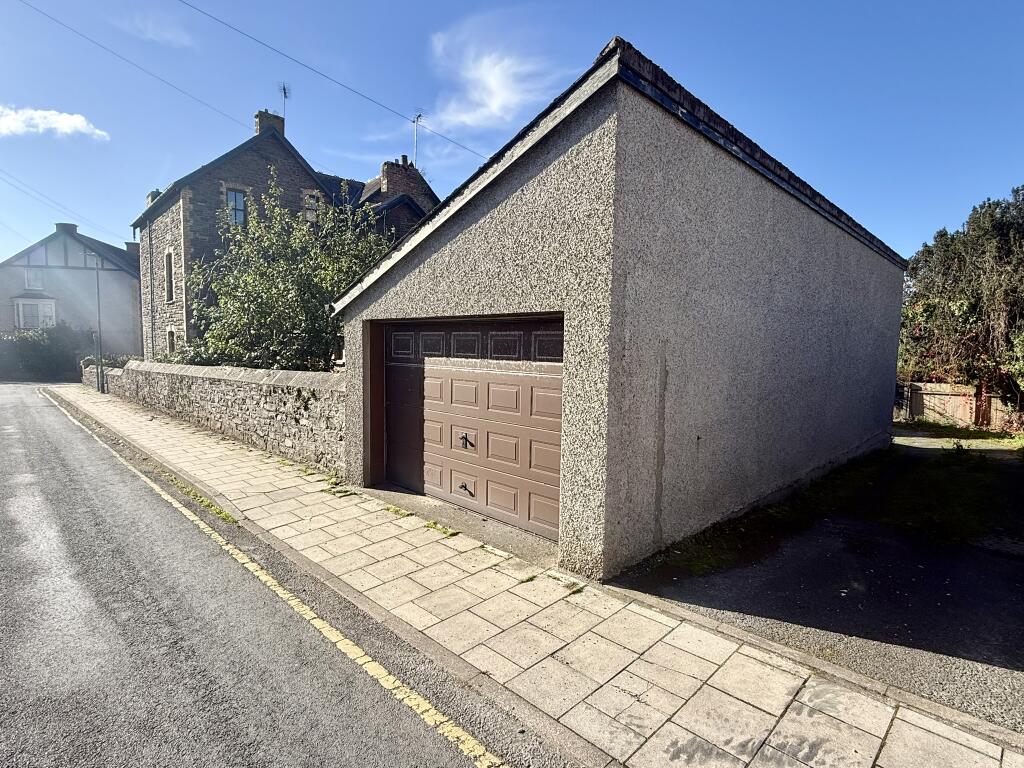 Gwynfe, Caradog Road, Aberystwyth, Ceredigion photo 2