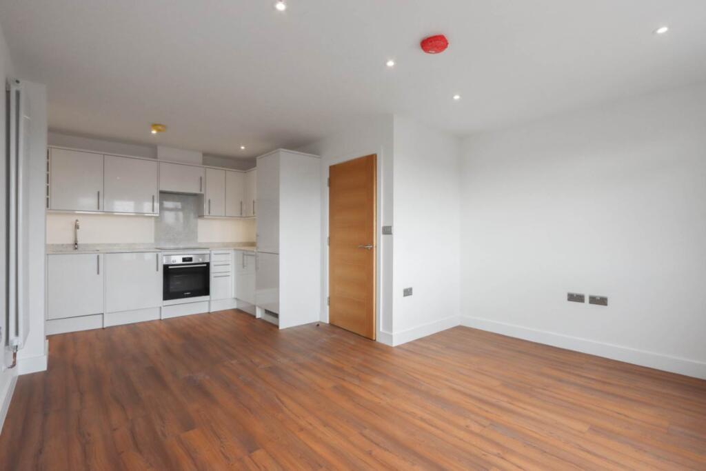 Main image of property: Rye Road, Hoddesdon EN11