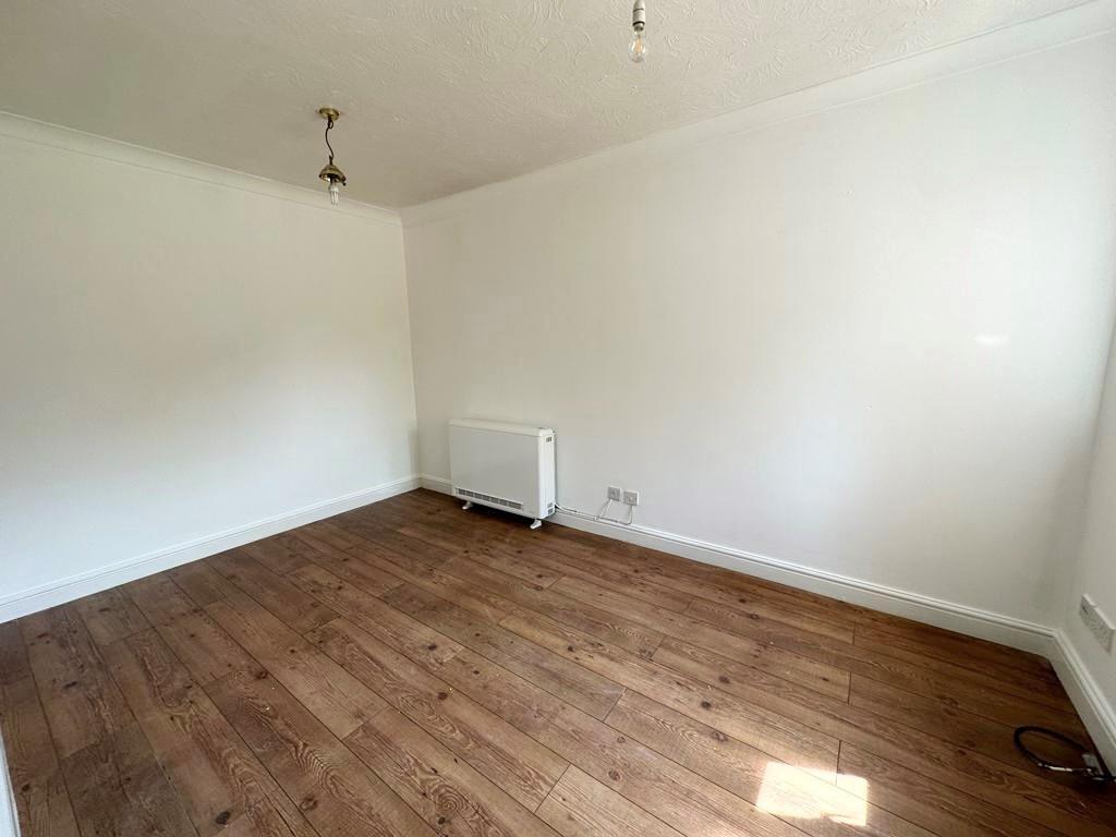 House in South Oxfordshire, Fleet Meadow, Didcot - View 5