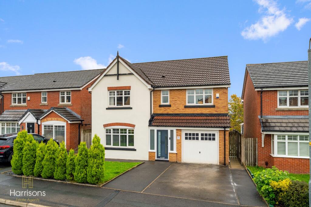 Higher Clough Close, Bolton, Lancashire, Bl3 4WJ photo 2
