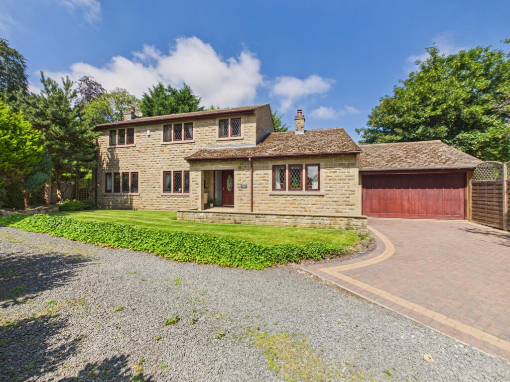 Main image of property: Chapel Lane, New Farnley, Leeds, West Yorkshire, LS12