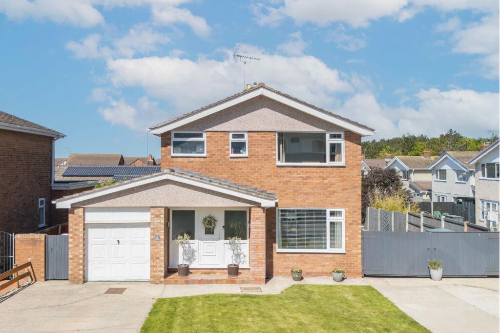 Main image of property: Abergele, LL22