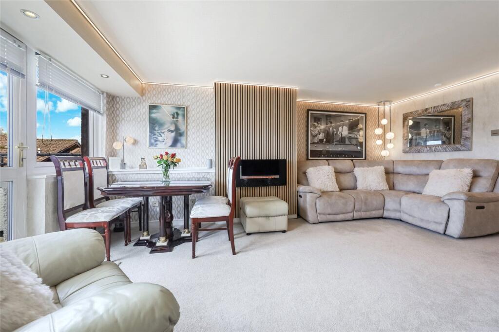 Apartment in Kilmarnock, North Ayrshire - More