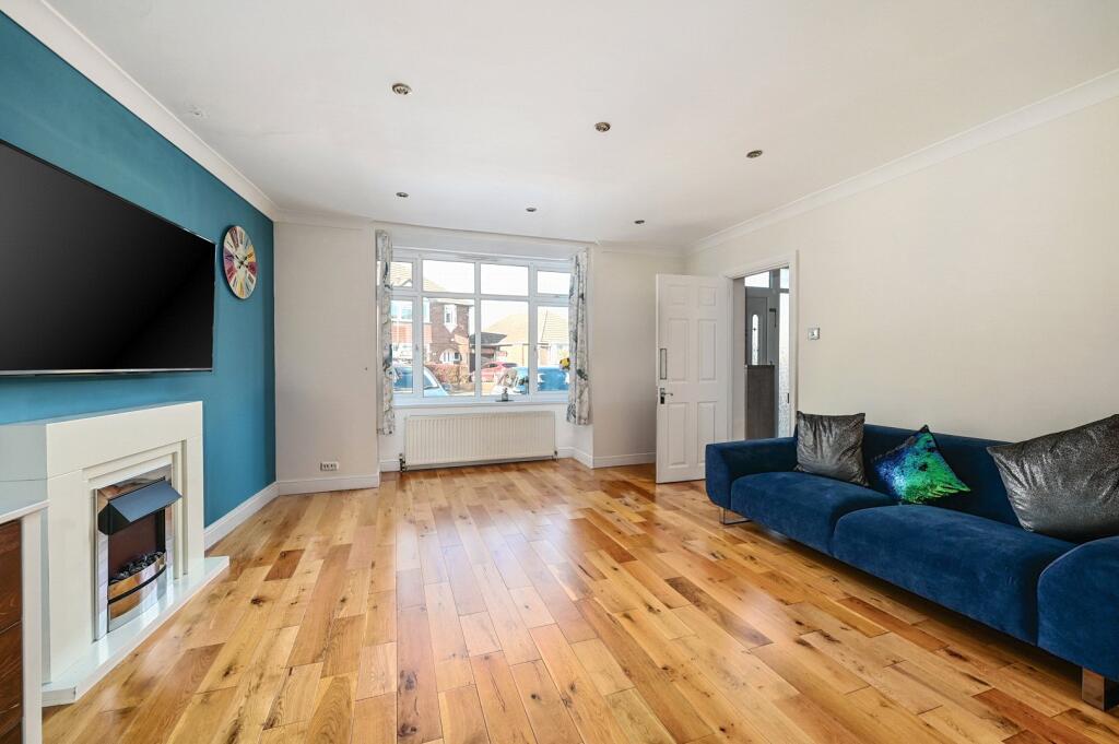 Cumberland Road, Ashford, Surrey, TW15 – pohled 5