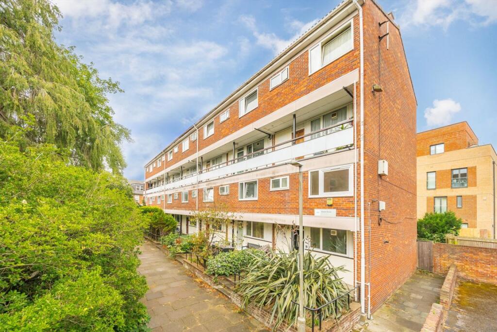 Main image of property: Petersfield Rise, Putney