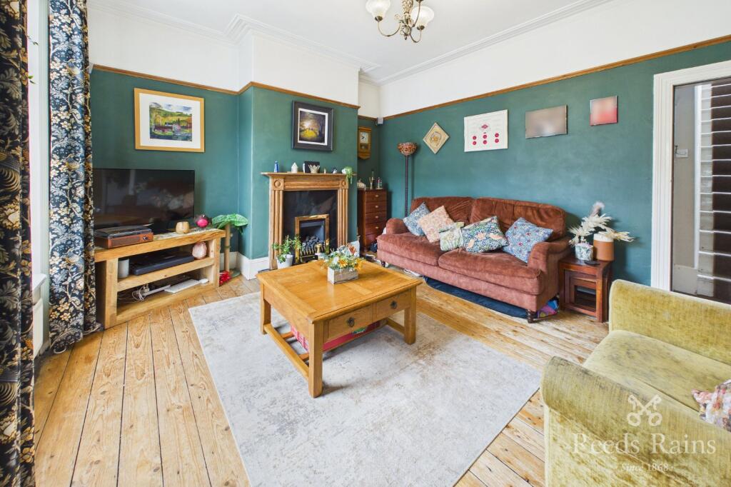 Main image of property: Savile Parade, Halifax, Calderdale, HX1