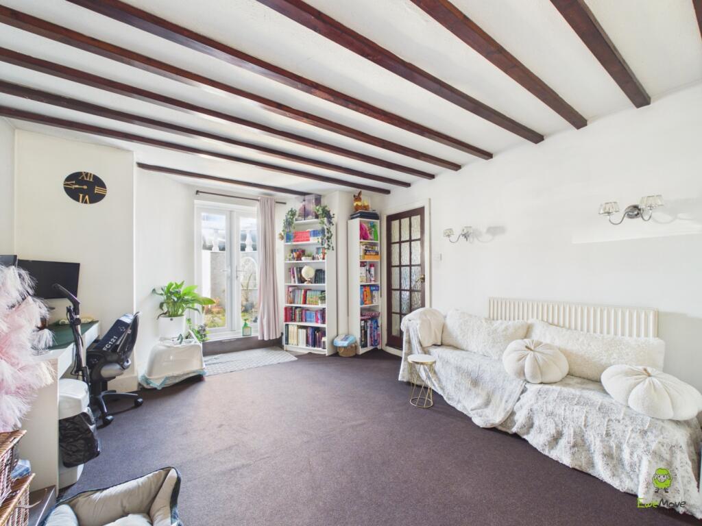 House in Dartford - View 4