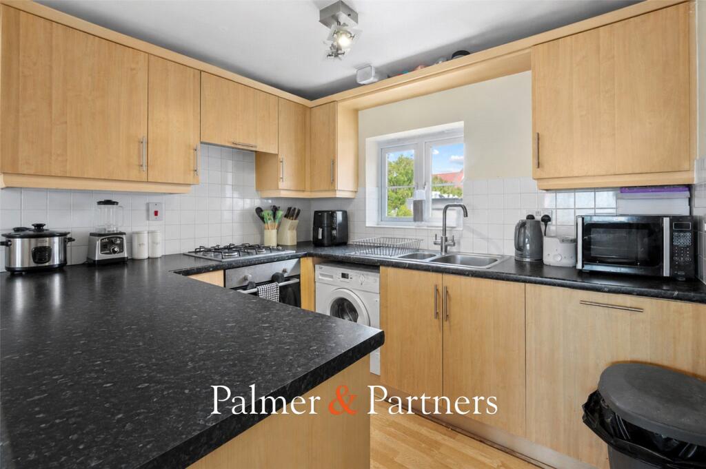 Apartment in Colchester, Essex - View 5