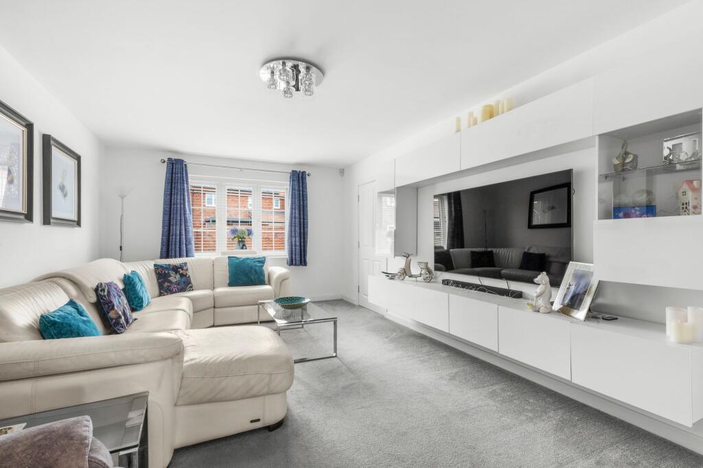 House in Hemel Hempstead - View 2