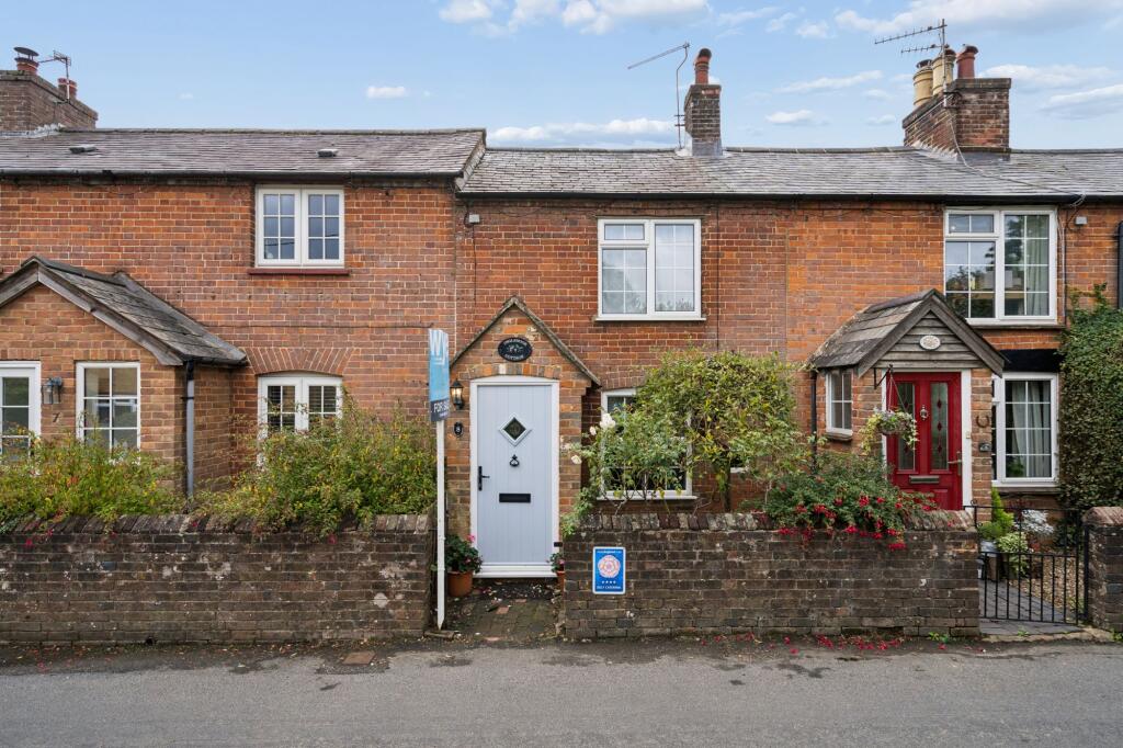 Main image of property: Inglenook Cottage, 8 Oxford Street, Lee Common HP16 9JY