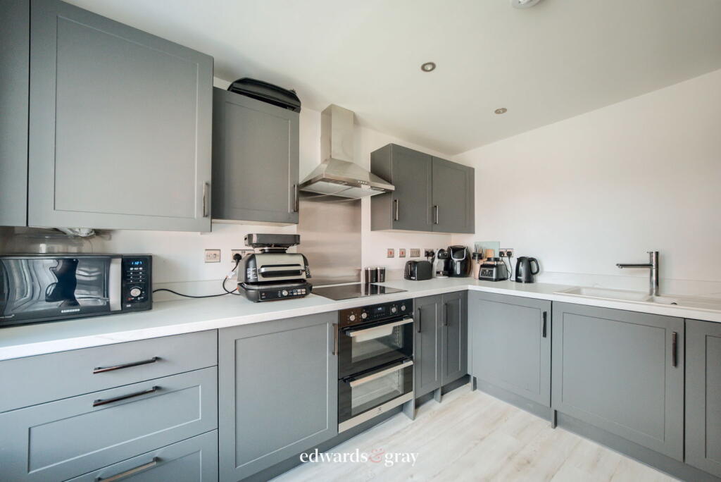 Rae-Jones Close, Lichfield, WS14 9RG - View 4