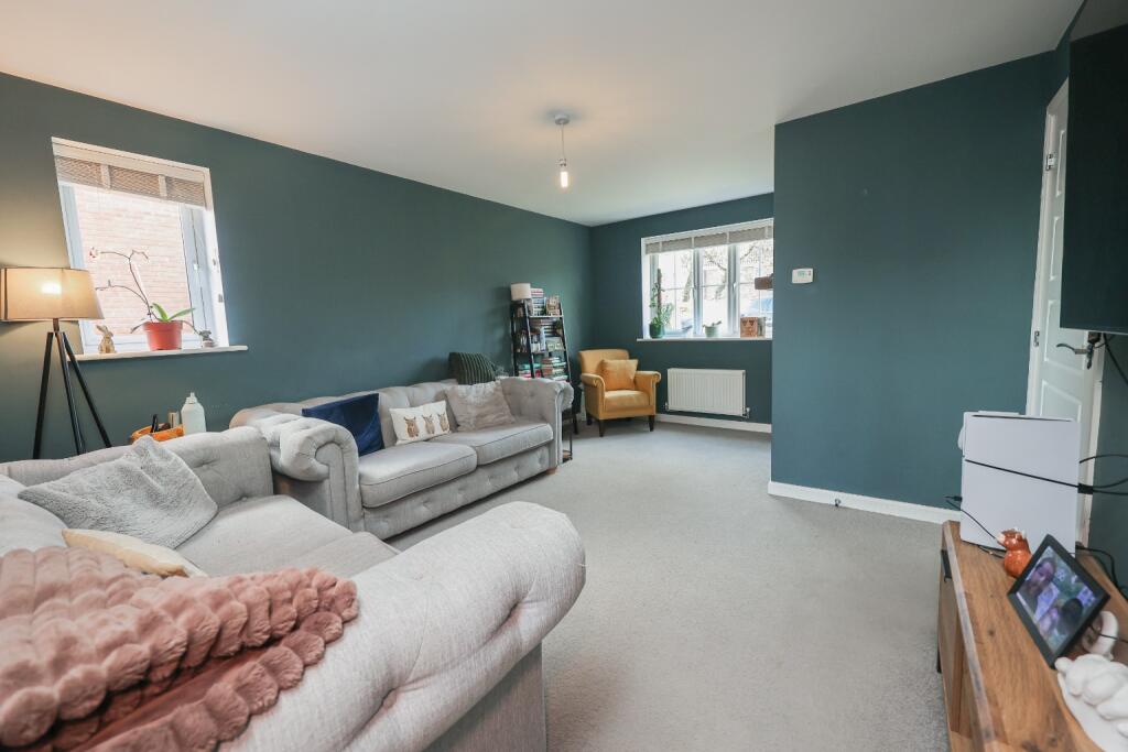 Tiber Road, North Hykeham, Lincoln, Lincolnshire, LN6 photo 3