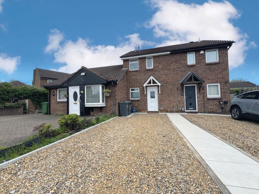 Main image of property: Springfield Road, Luton