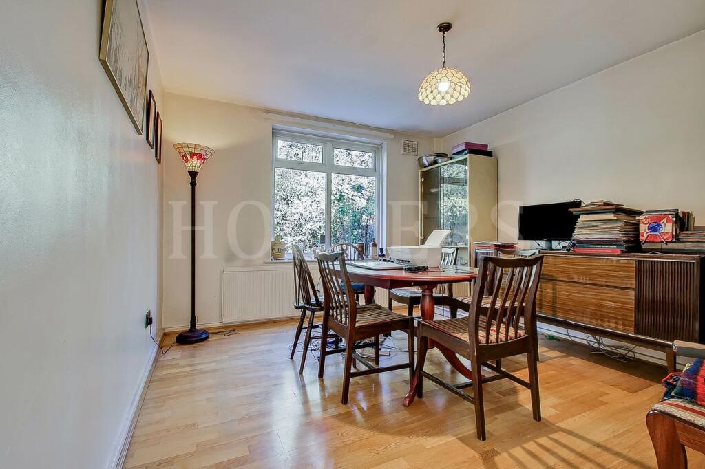 House in London, Harlesden - View 5