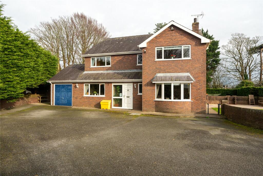 Priestley Road, Caernarfon, Gwynedd, LL55 photo 2