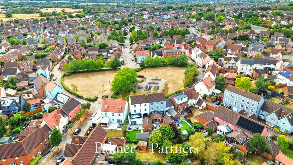Cornelius Vale, Chelmer Village, Chelmsford, Essex, CM2 photo 4