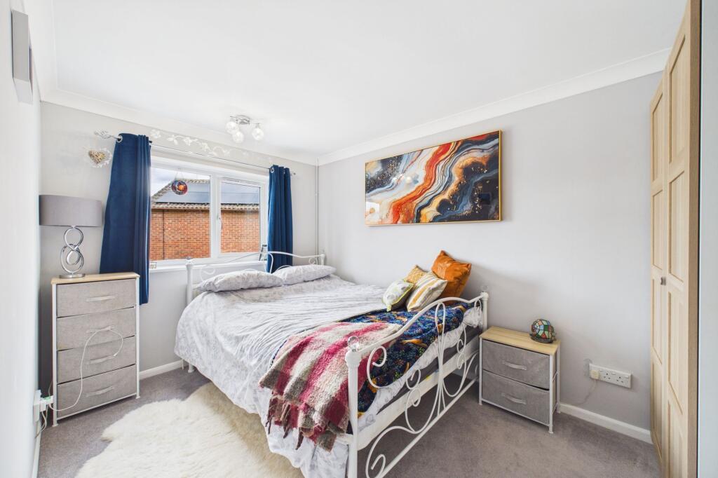 House in Thetford, Cloverfields - View 4