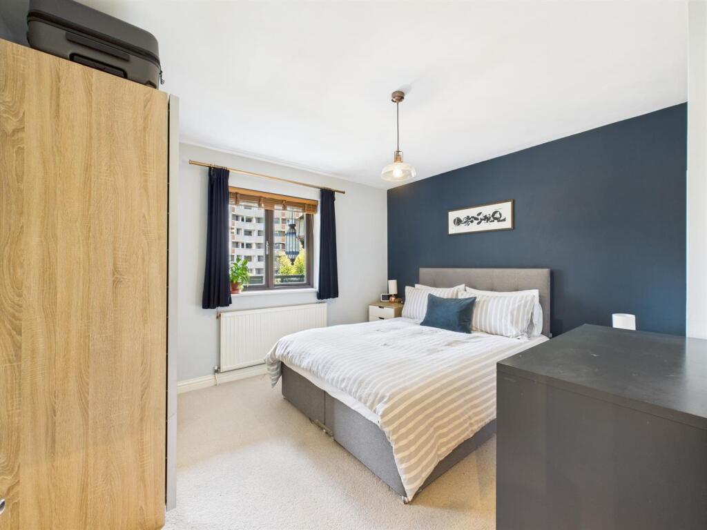 Hackney Road, Shoreditch, E2 - View 3