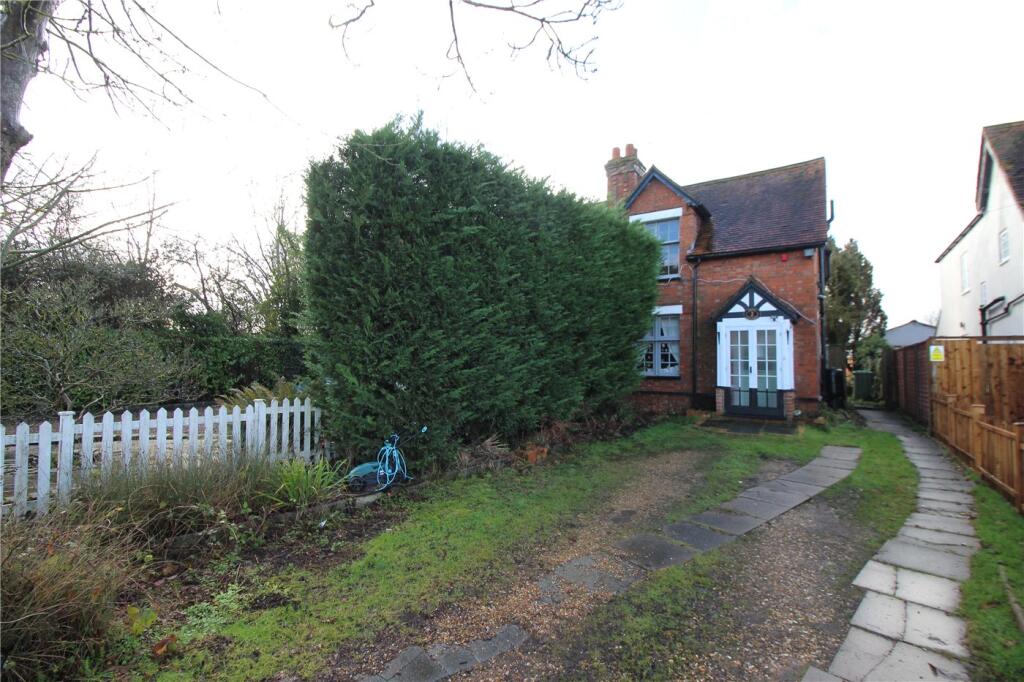 Main image of property: Hogg Lane, Elstree, Borehamwood, Hertfordshire, WD6