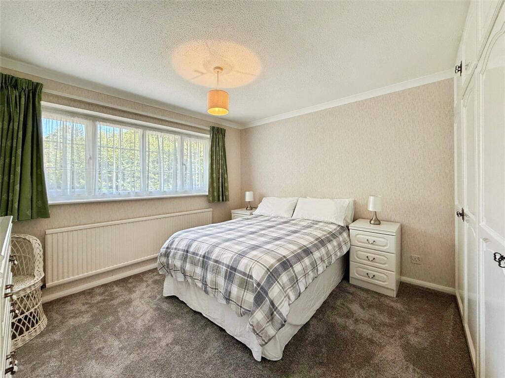 House in Surrey Heath, Frimley Green - View 4