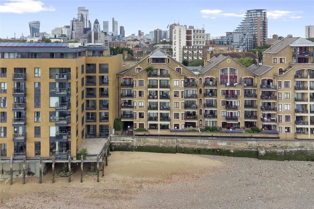 Main image of property: Wapping High Street, London, E1W
