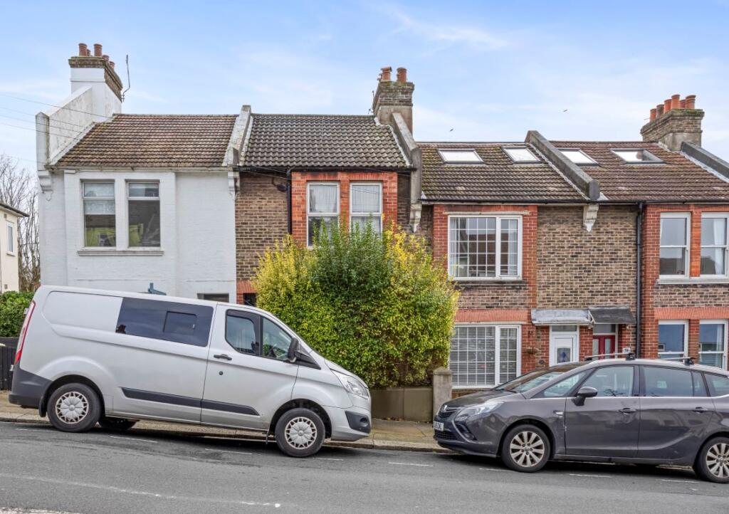Main image of property: 62 Ladysmith Road, Brighton, East Sussex, BN2 4EG