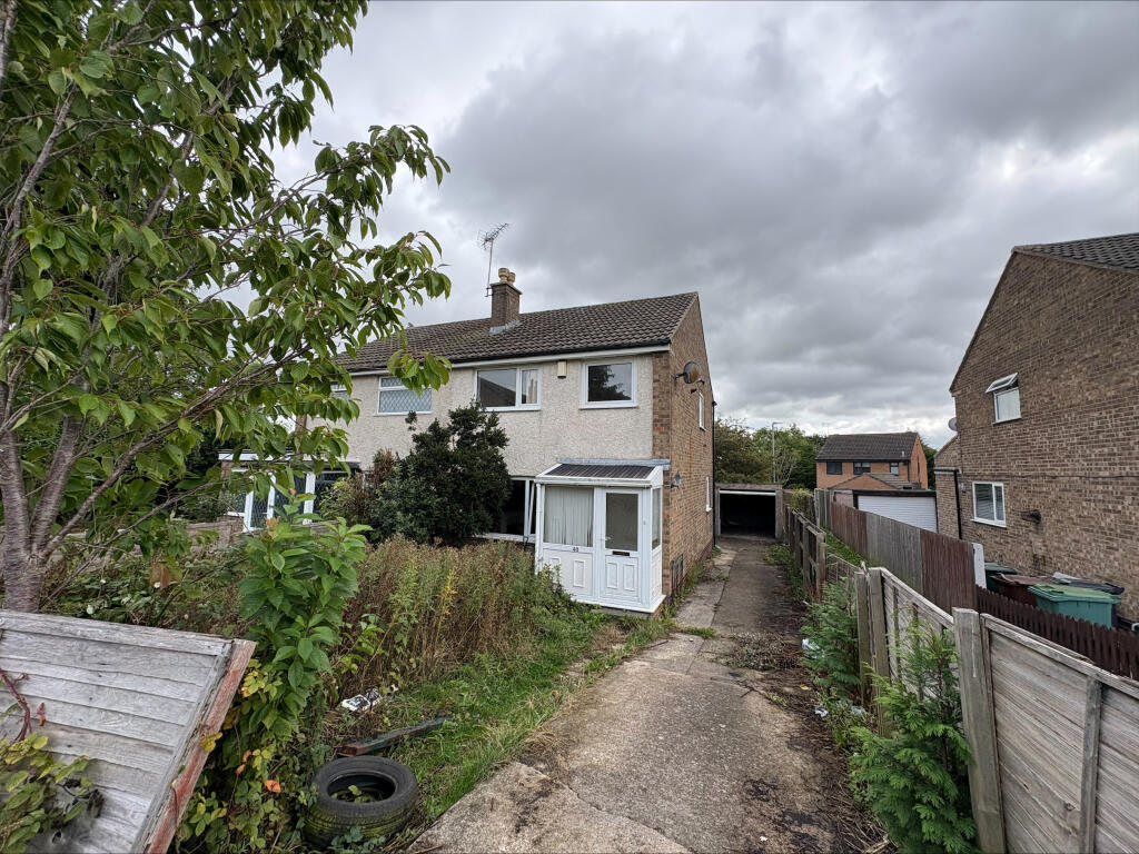 Main image of property: 40 Hathaway Drive, Leeds, West Yorkshire LS14 2DJ