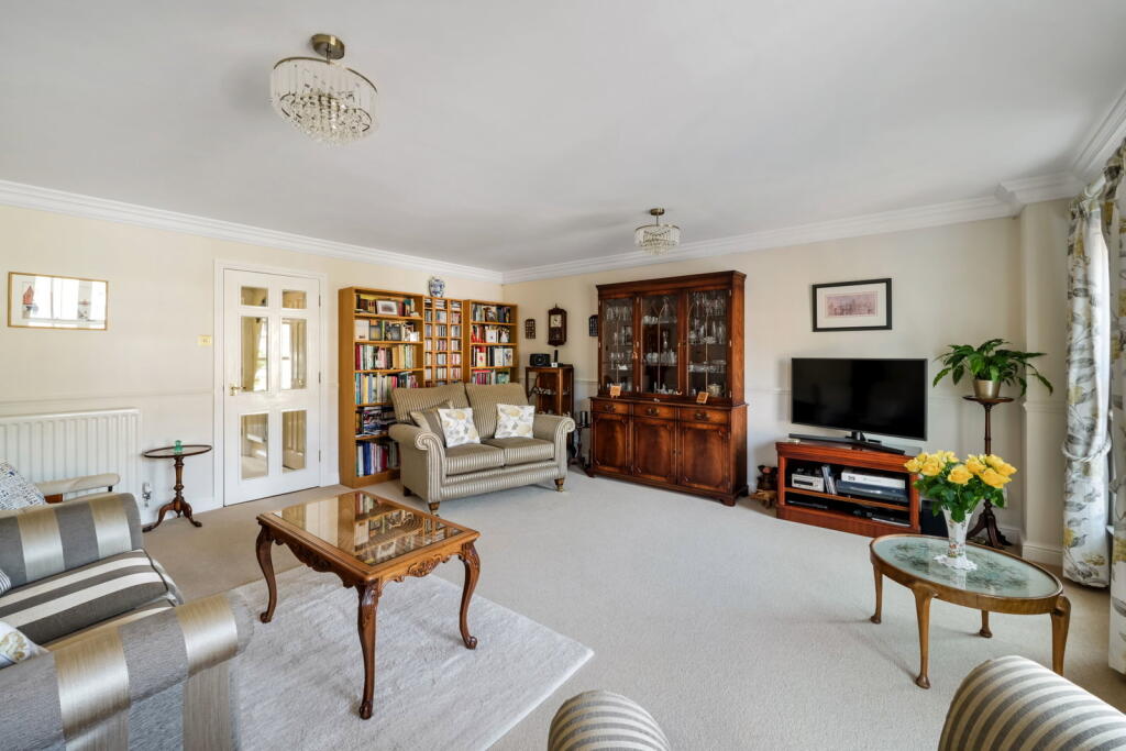 Burlington Place, Reigate - View 5