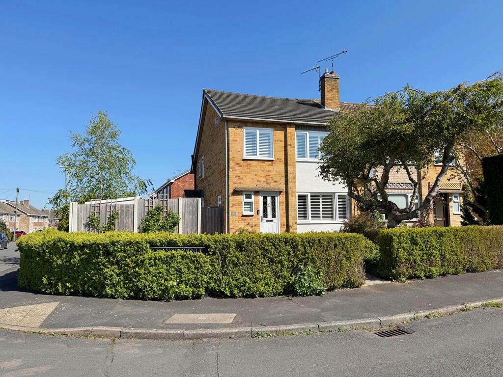 Main image of property: Grange Avenue, Kenilworth