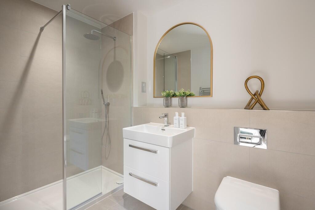House in Ascot, North Ascot, Sunninghill and Ascot - More